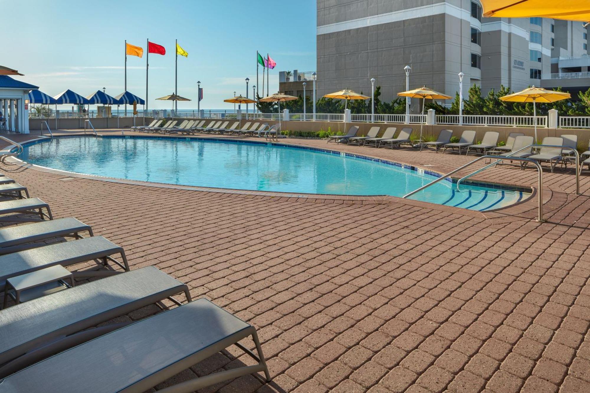 Springhill Suites By Marriott Virginia Beach Oceanfront Exterior photo